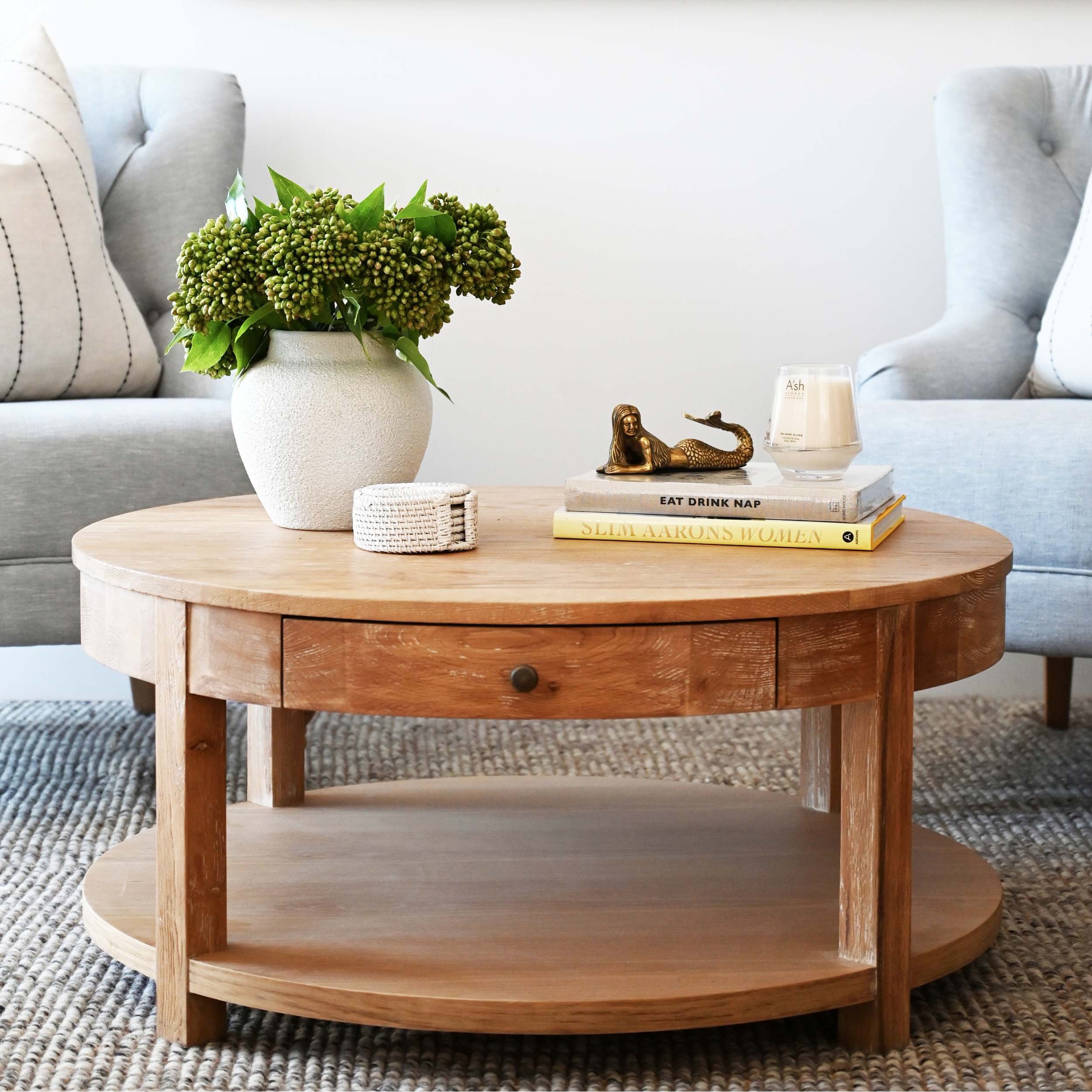 What Color to Paint Coastal Coffee And End Tables: Stunning Ideas