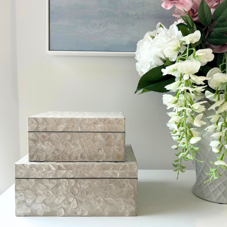 Vine Neutral Mother Of Pearl Trinket- Individual