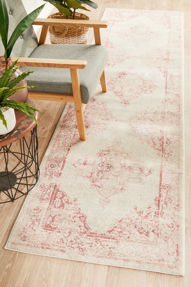 Avalon Rose Runner