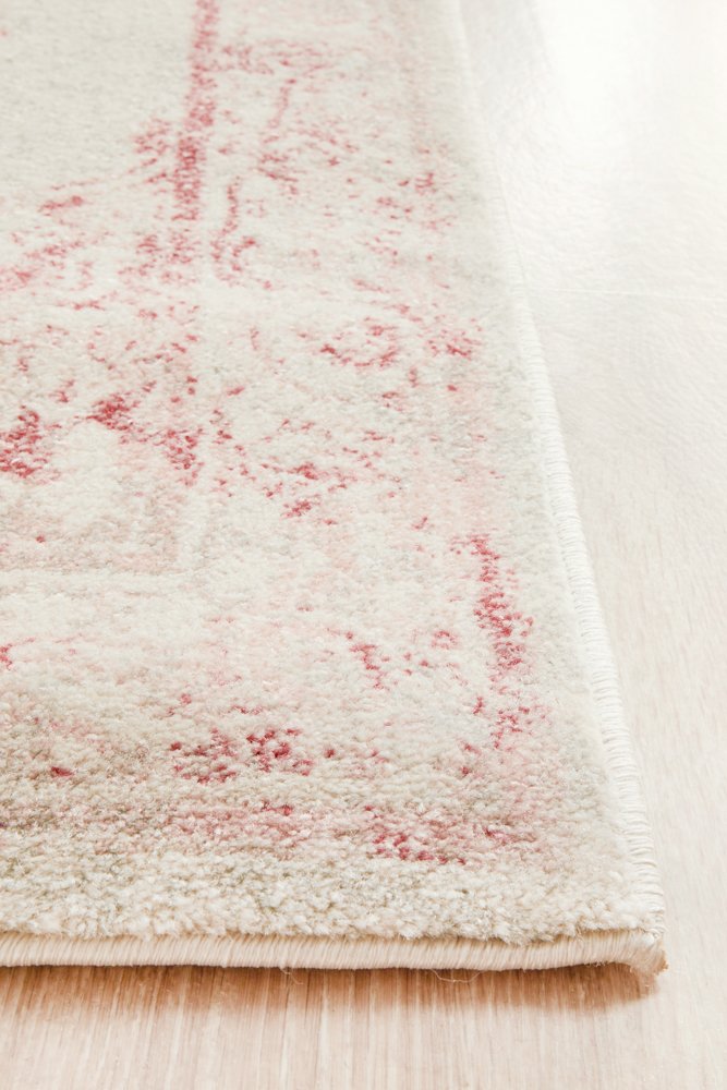 Avalon Rose Runner