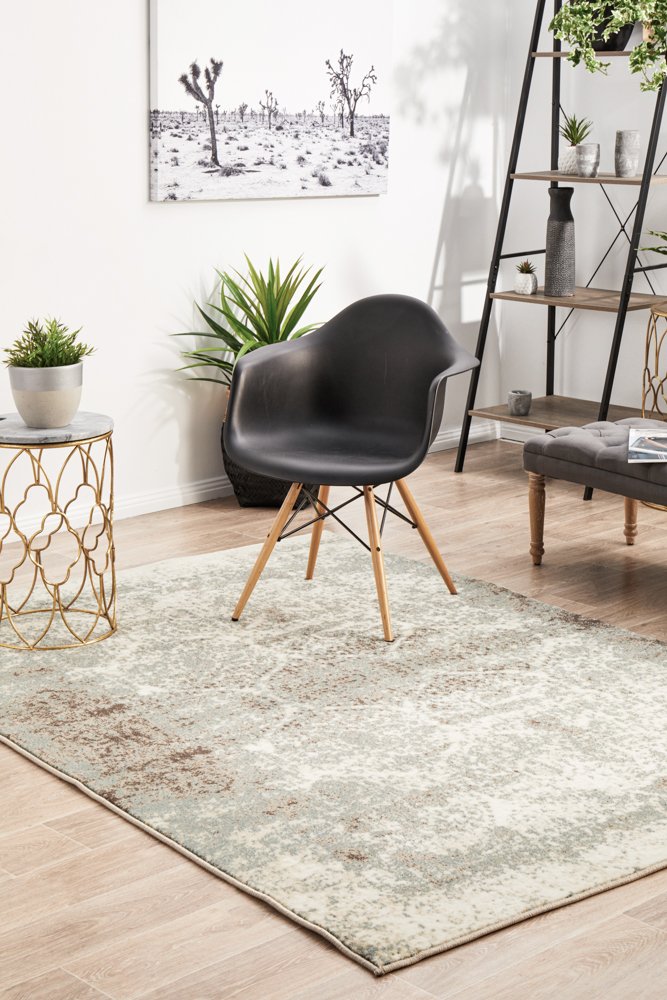 Elisabeth Heritage Rectangle Rug Bone