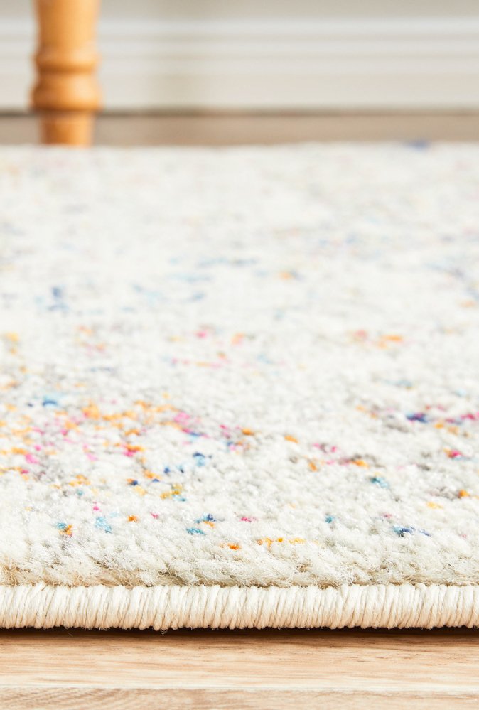 Courtney Silver Runner