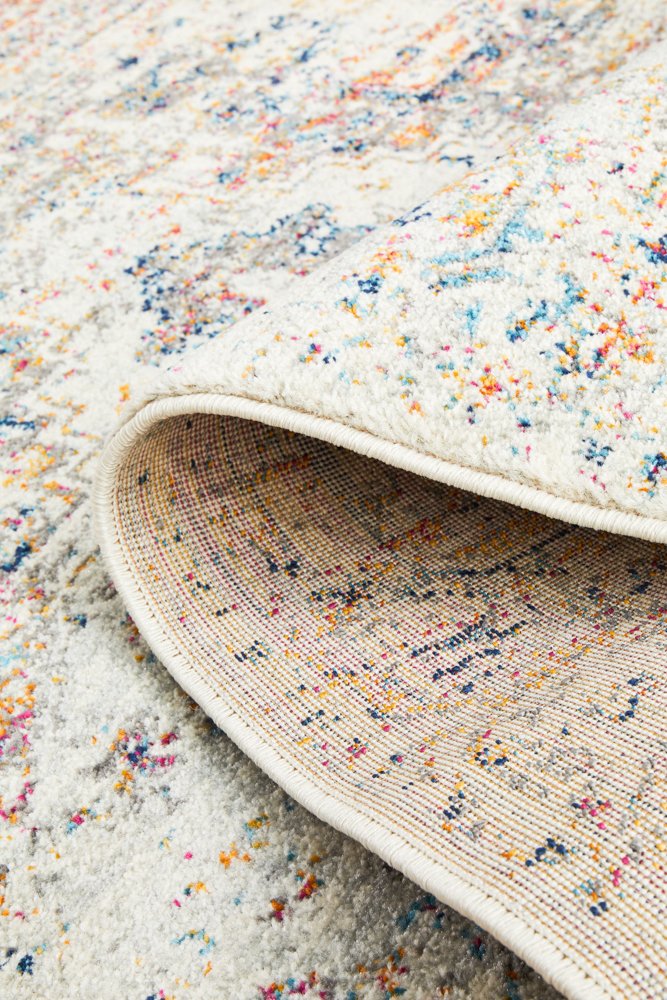 Courtney Silver Runner