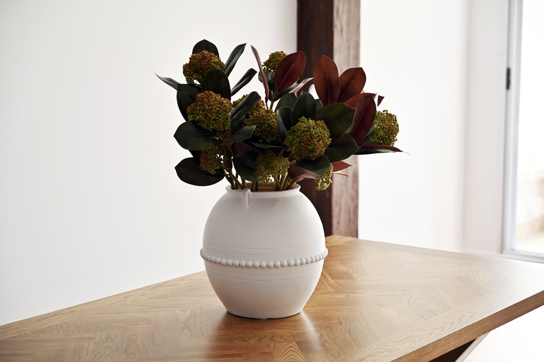 Manor Polyresin Vase