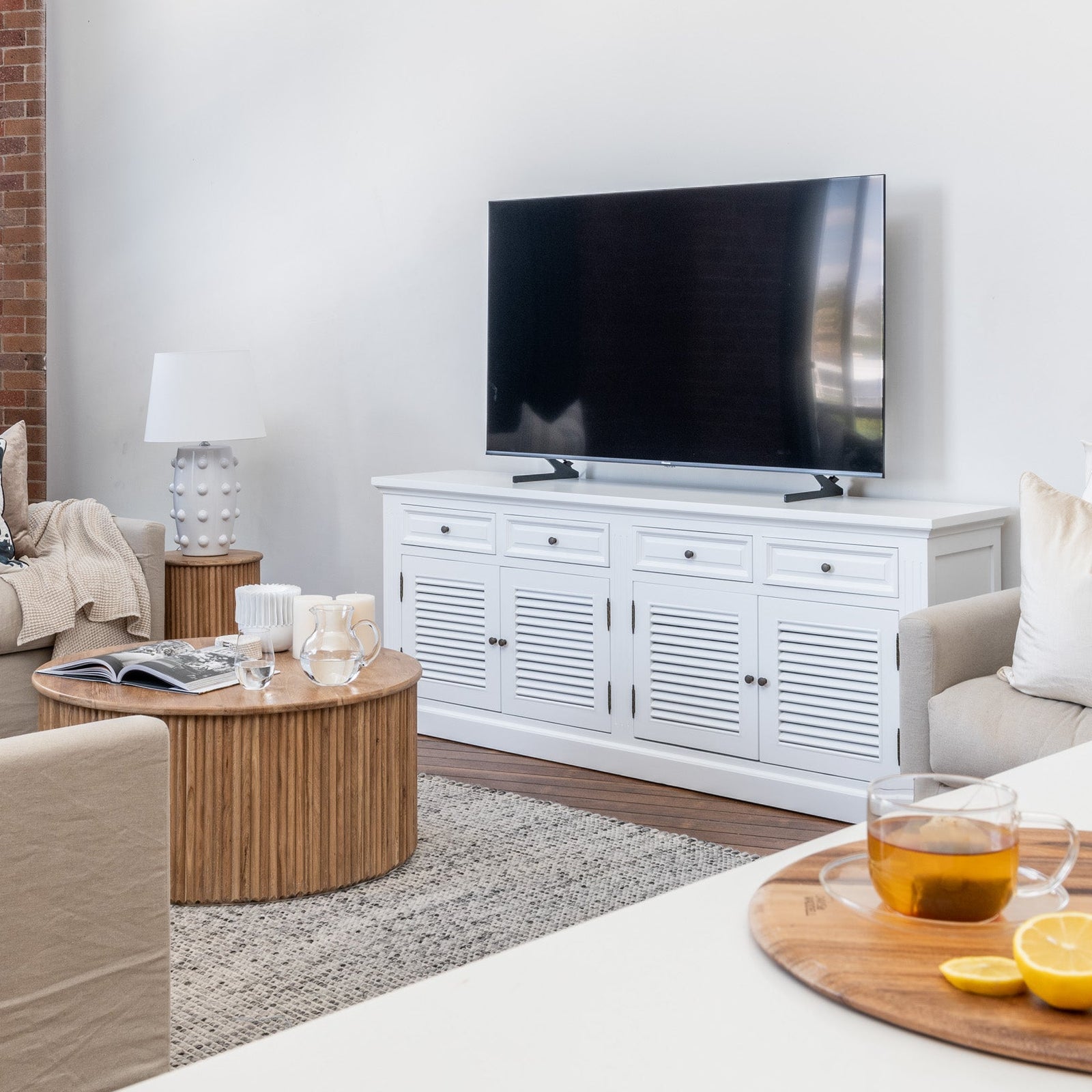 Plantation Large 2m Louvre Buffet