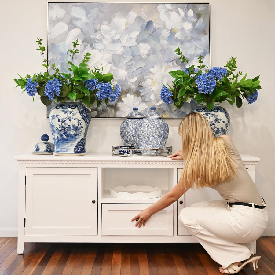 Regency Medium Entertainment Unit