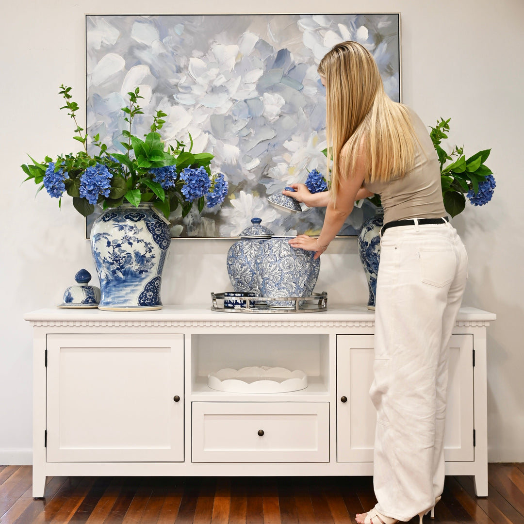 Regency Medium Entertainment Unit