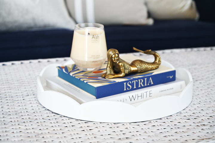 Scallop Round White Lacquer Tray