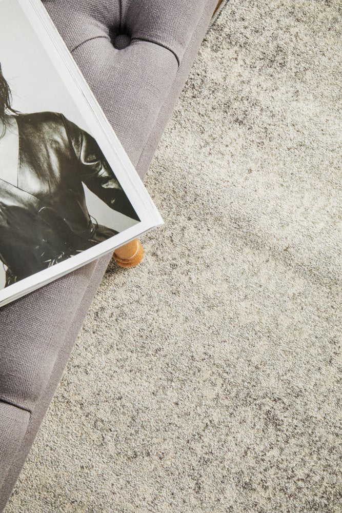 Shine Silver Transitional Runner