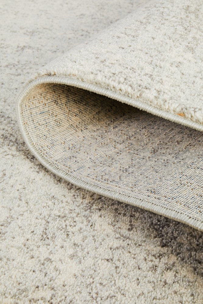 Shine Silver Transitional Runner