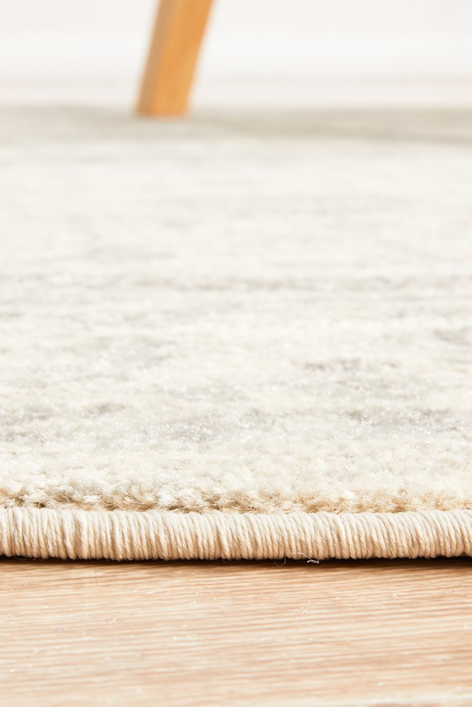 Winter White Transitional Runner Round Rug