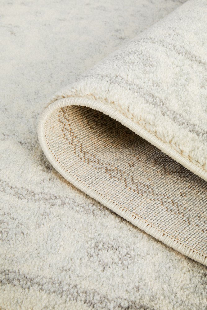 Winter White Transitional Runner