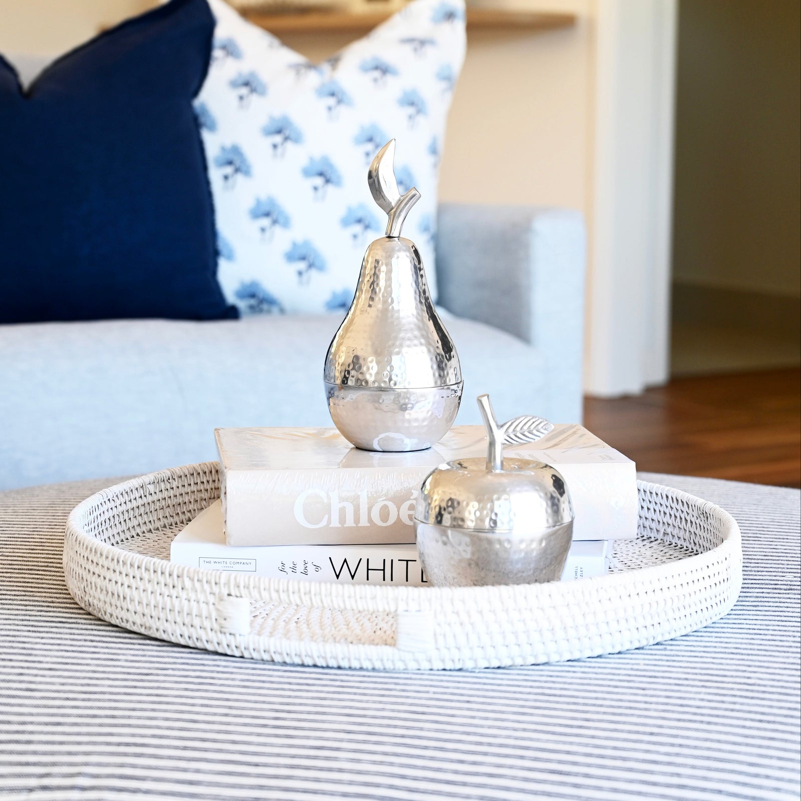 Morning White Rattan Tray Round