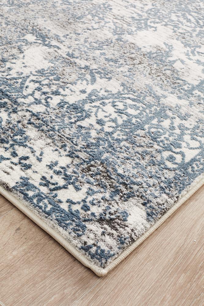 Yasmin Distressed Transitional Runner