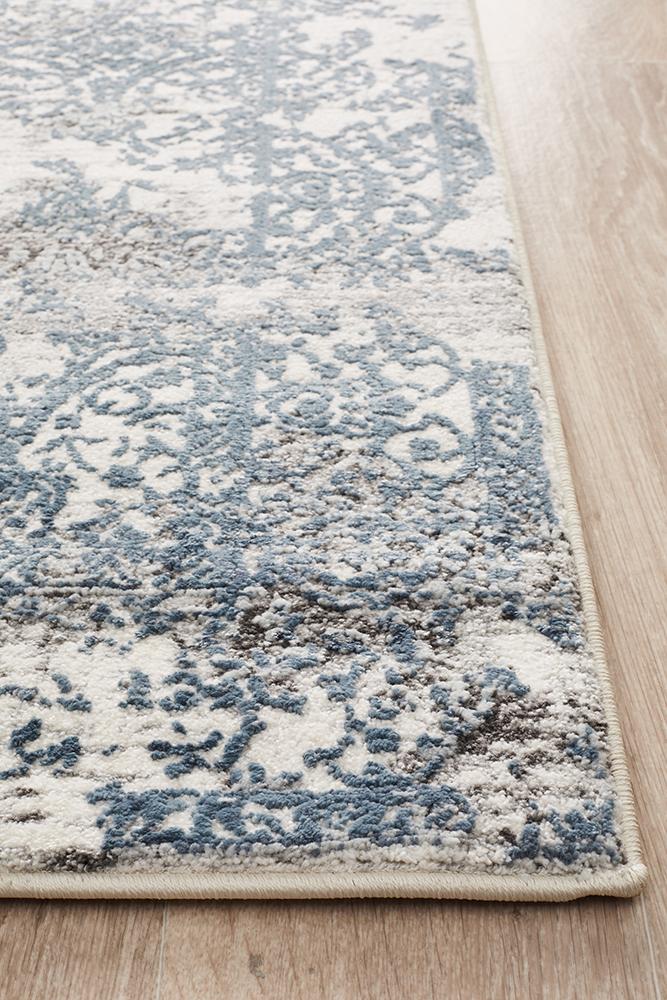 Yasmin Distressed Transitional Runner