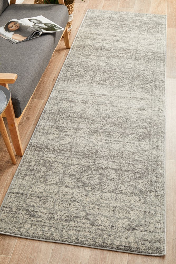 Gwyneth Stunning Transitional Silver Runner