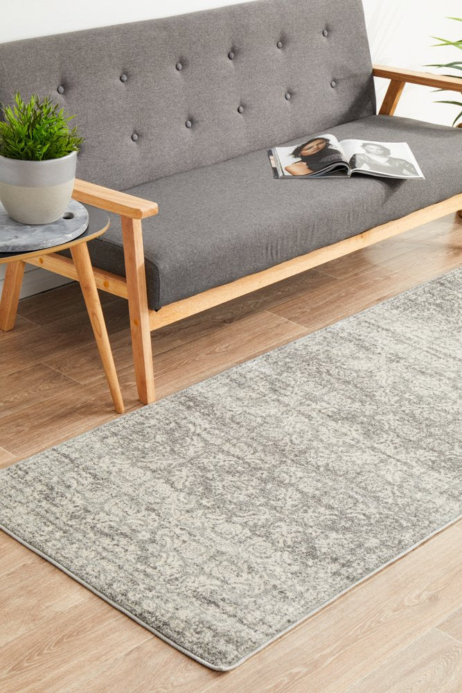 Gwyneth Stunning Transitional Silver Runner