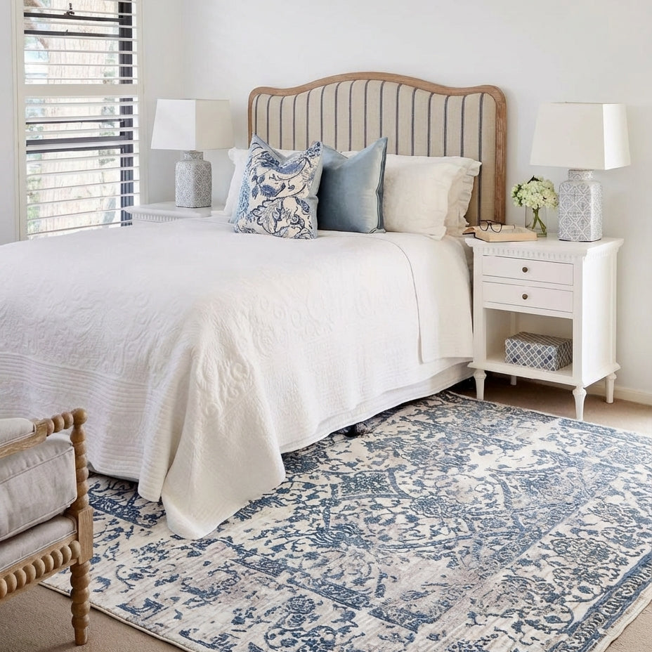 Isabelle French Provincial Curved Bedhead