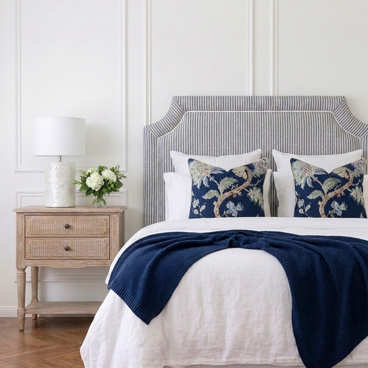 Scarlett Linen Bedhead with white piping