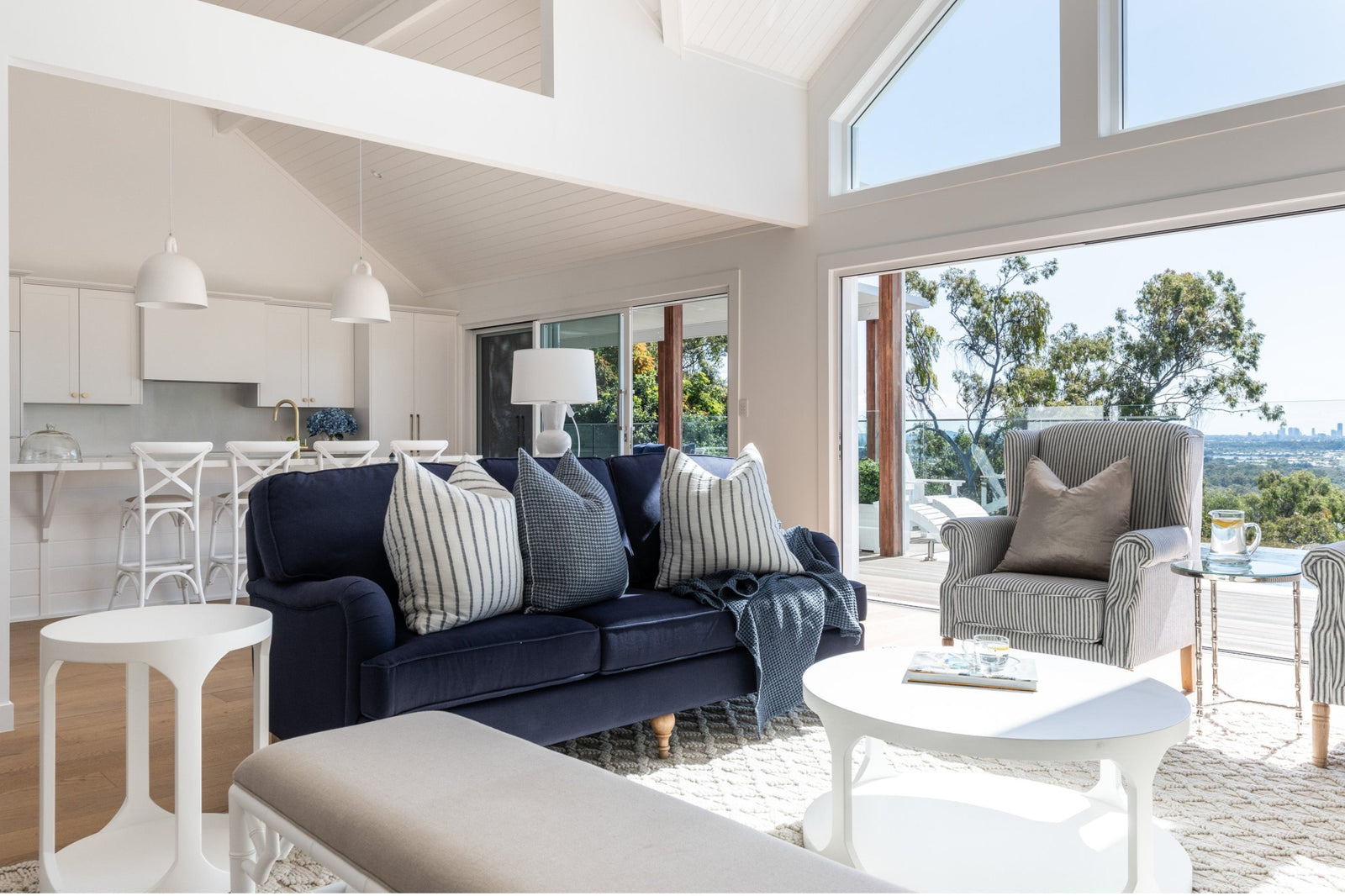 Milla Round Coffee Table