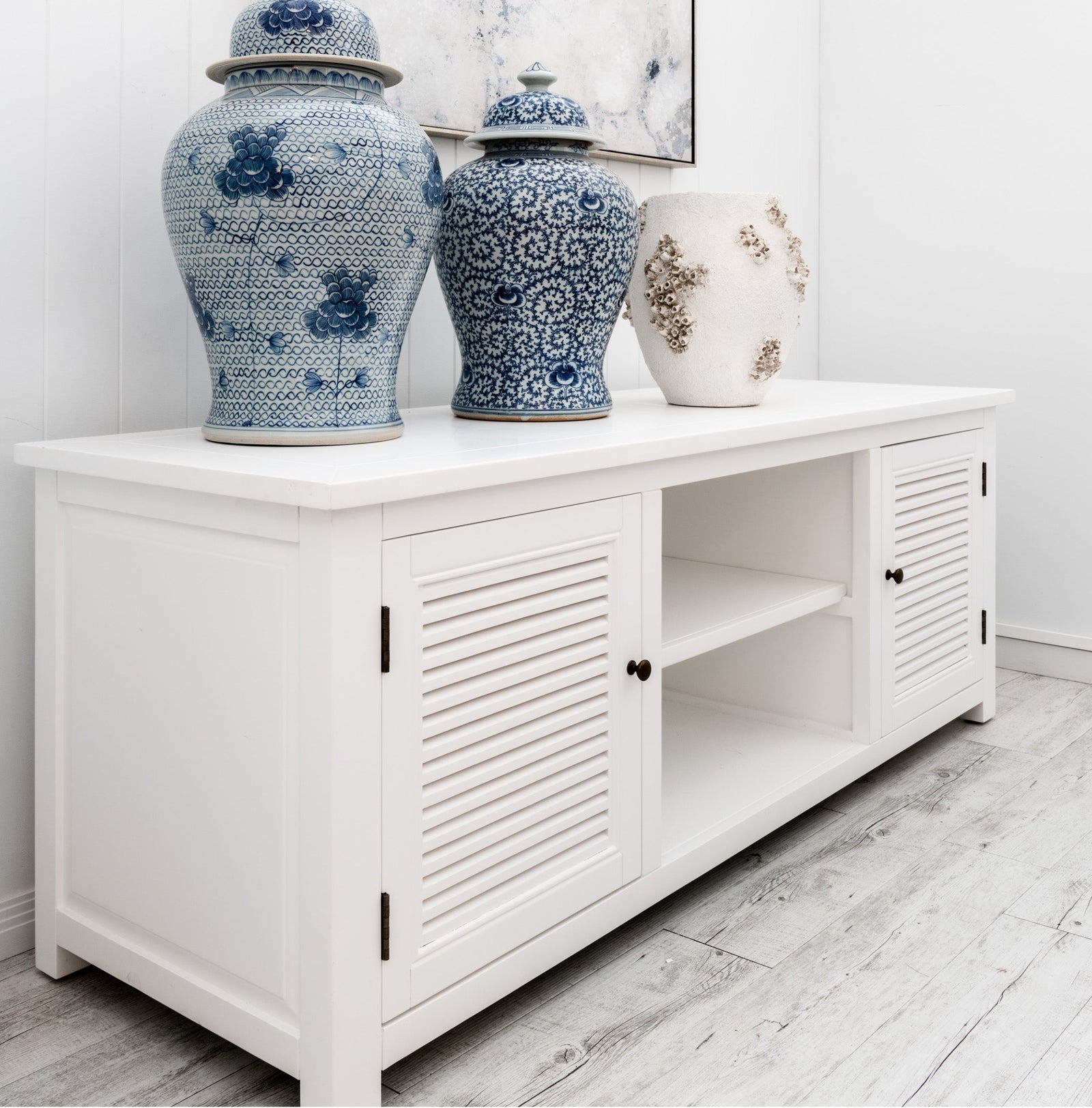 Plantation Large Entertainment Unit