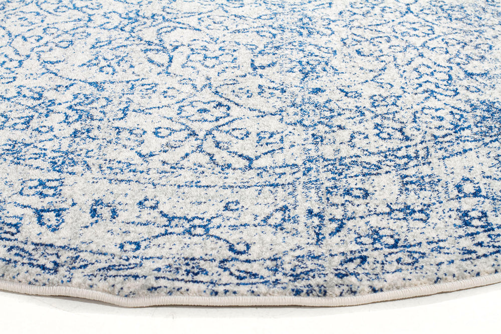 Whisper White Transitional Runner