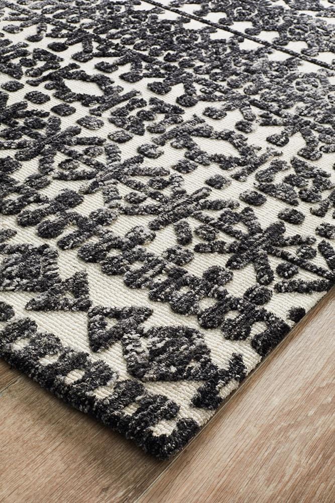 Yasmin Ivory Black Rectangle Rug