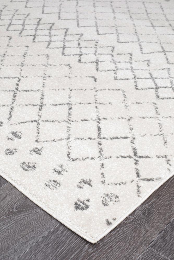 Oasis Selma White Grey Tribal Rectangle Rug