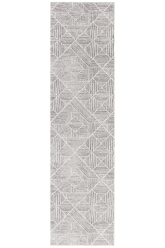 Oasis Kenza Contemporary Silver Runner