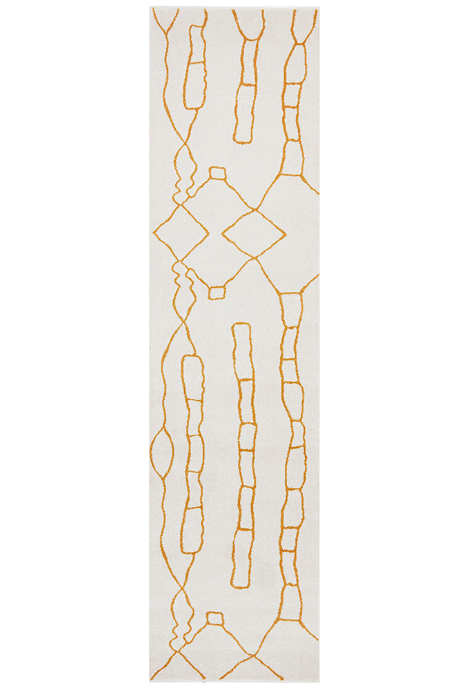 Amy White Gold Runner